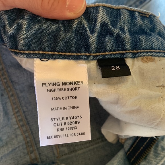 Flying Monkey High Rise Shorts Size 28 - Picture 3 of 4